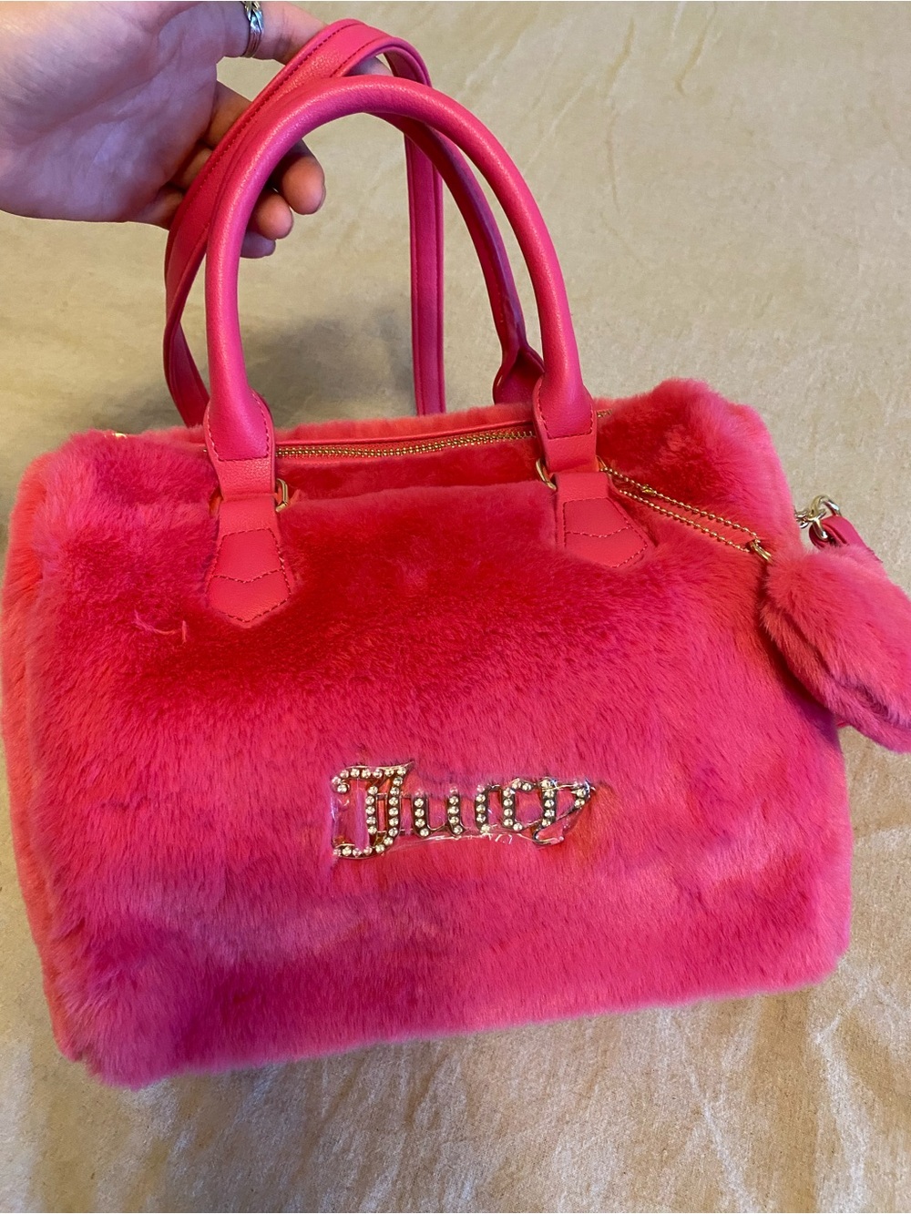 💖 VIRAL Juicy Couture Free Love Hot Pink Faux Fur Satchel Bag 💖 nwot